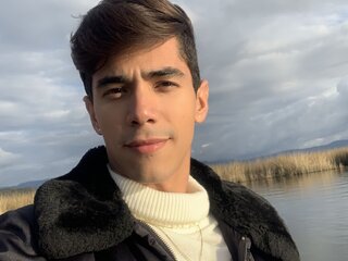 AlexanderCaldwell webcam