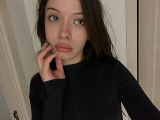 PhyllisLewis recorded