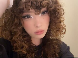 YangConnie xxx